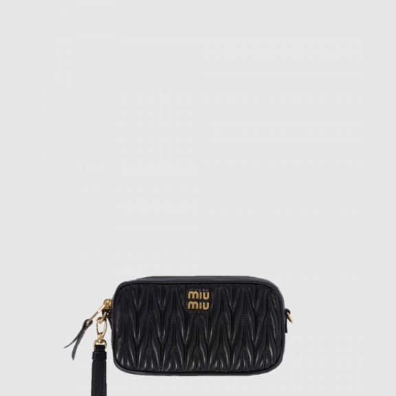 matelassé Napa Leather Pouch 5NE846
