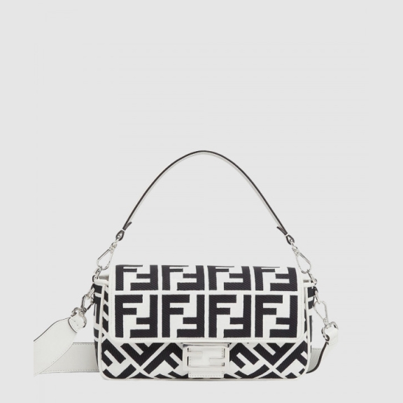 Baguette Bag Medium 8BR600