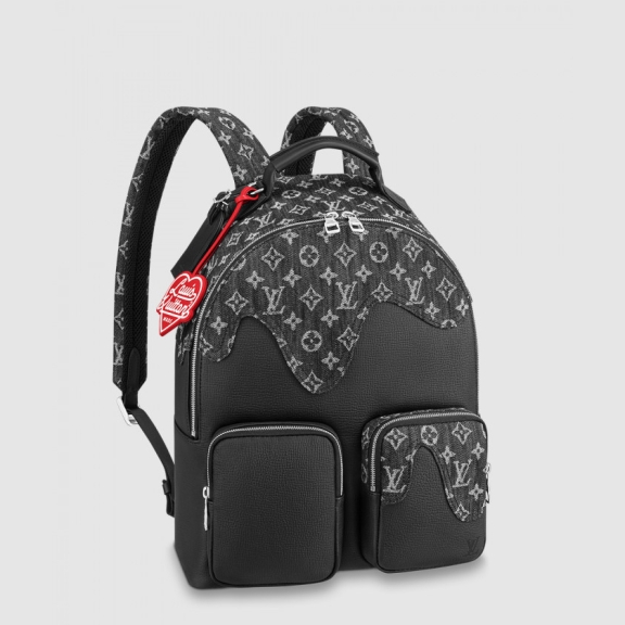 Multipocket Backpack M45973