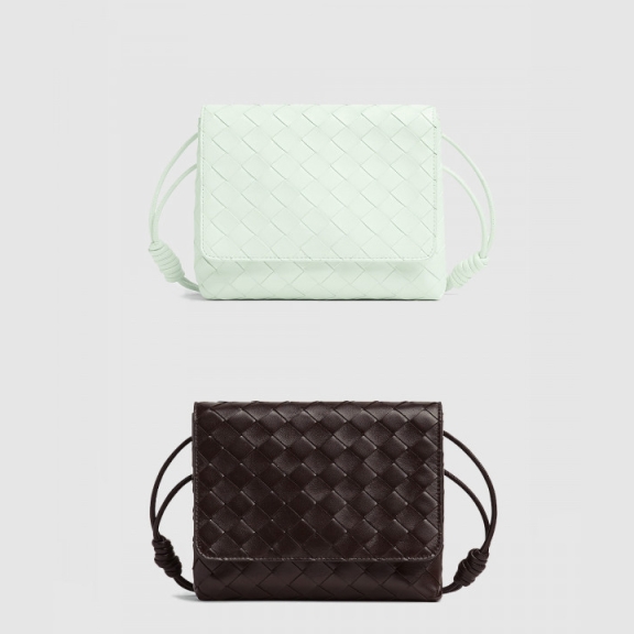 Intrecciato Mini Bag 741897