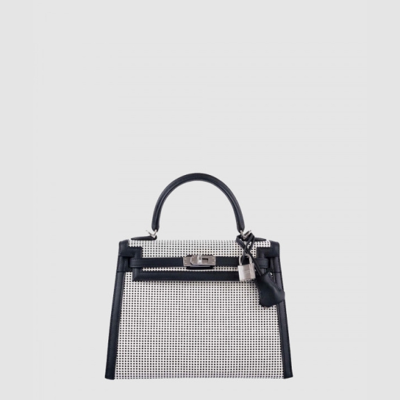 Waffle Kelly Tote Bag