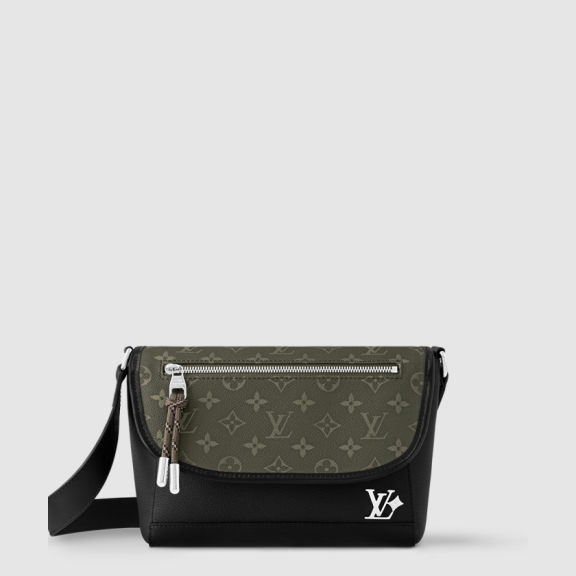 Louis Vuitton Pulse Messenger M12625
