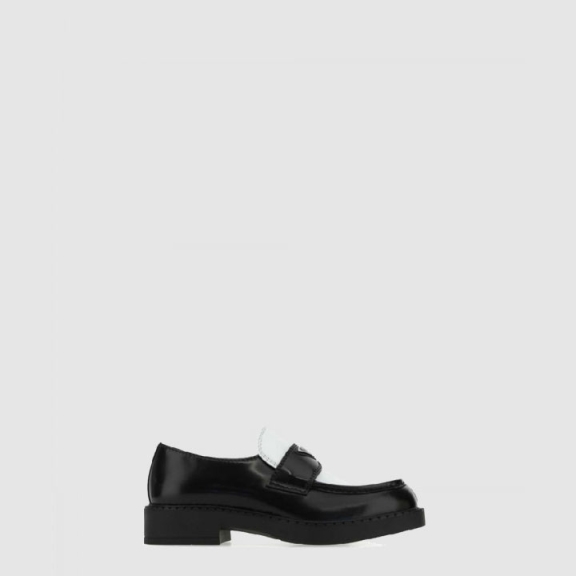 Trianglelogo Bicolor Leather Loafers 2DE127