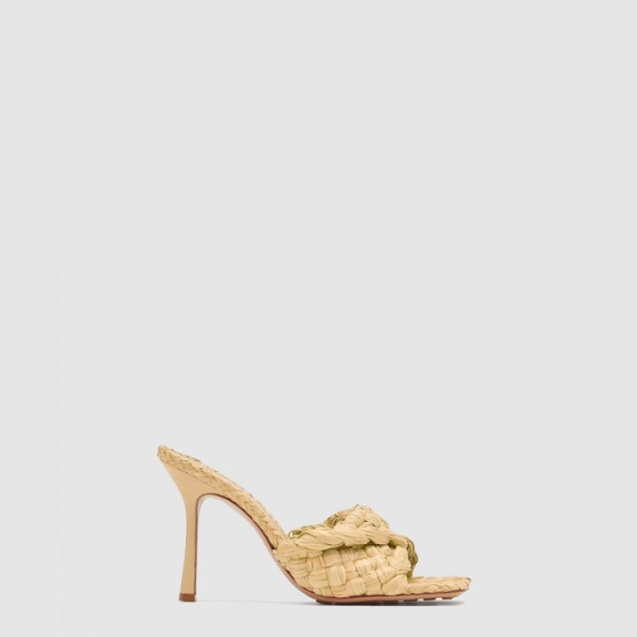 Stretch Sandals 652451