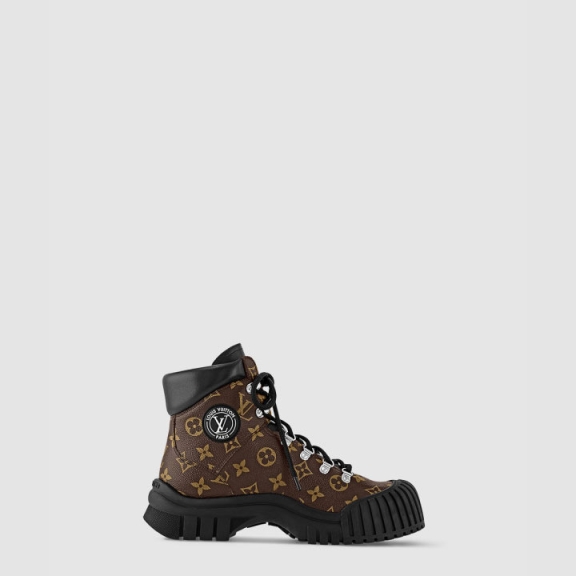 Ruby Flat Boots 1AALYG