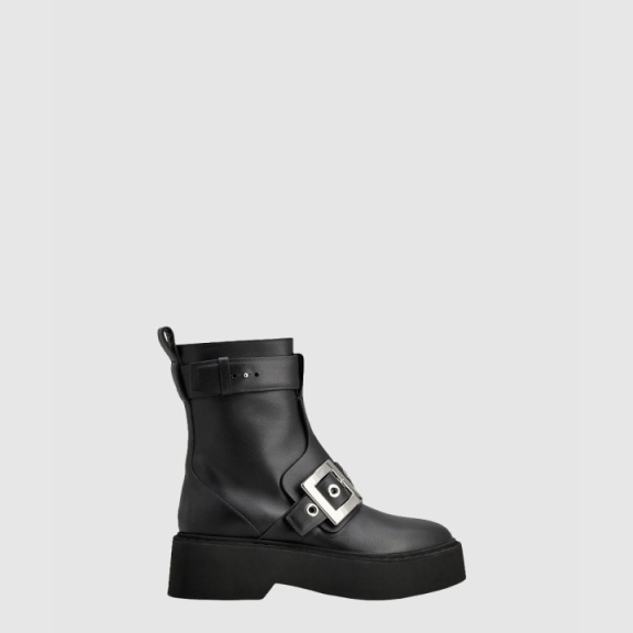 Roger Vivier Boots 7403