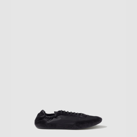 Prada Jogger Low Lace-Up Sneakers 359273