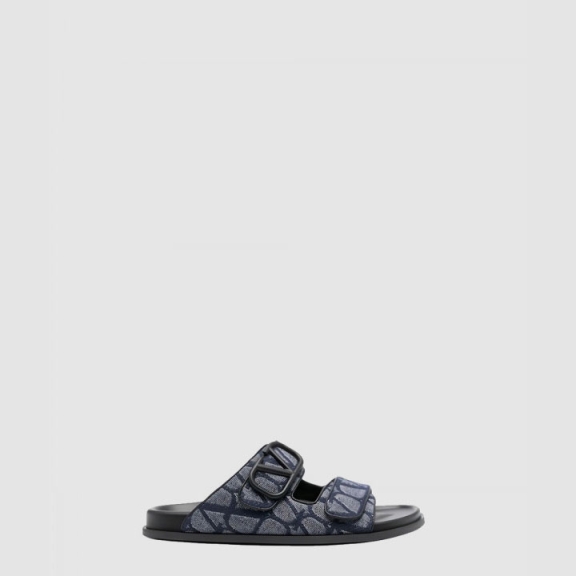 Slippers 4Y2S0G