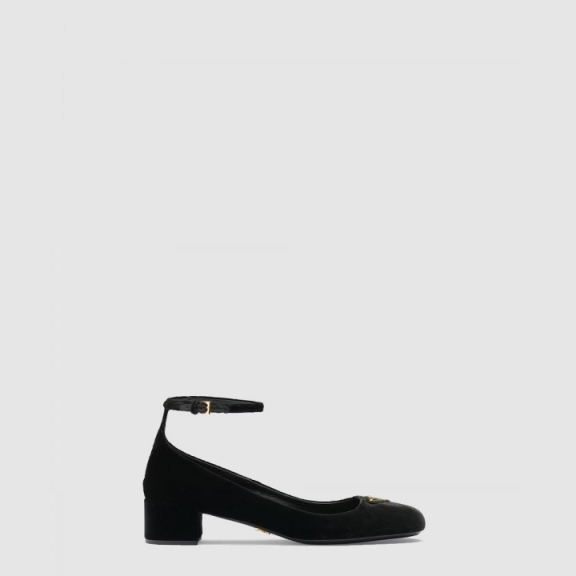 Strap Pumps in Velvet 1I358N
