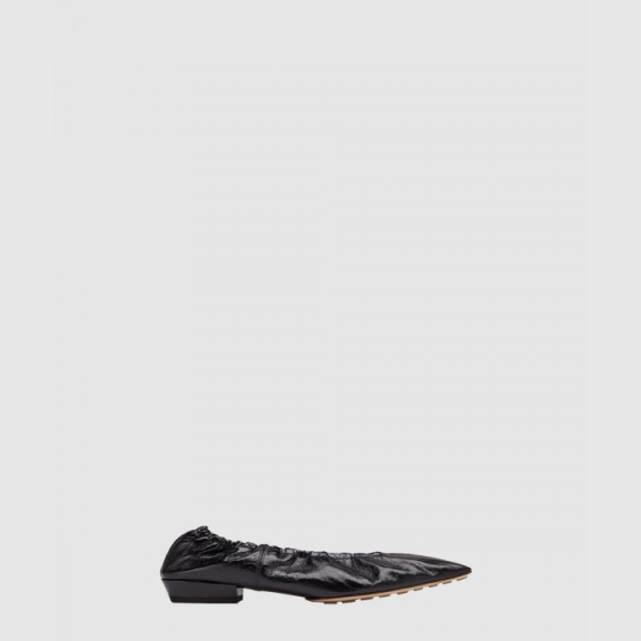 Flat 652273