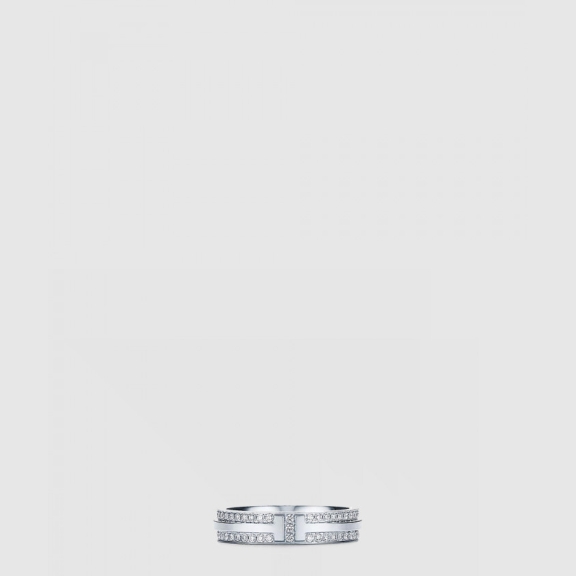 Narrow pavé Diamond Ring