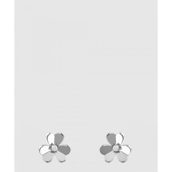 Free Ball Earsring 0J600