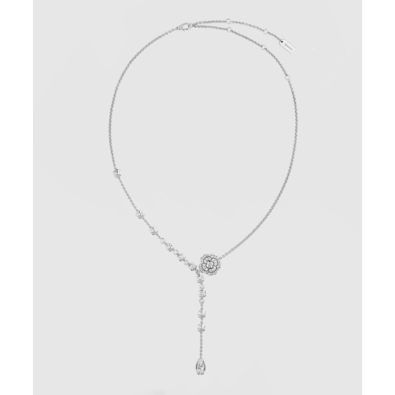 BOUTON DE CAMÉLIA Necklace J12058