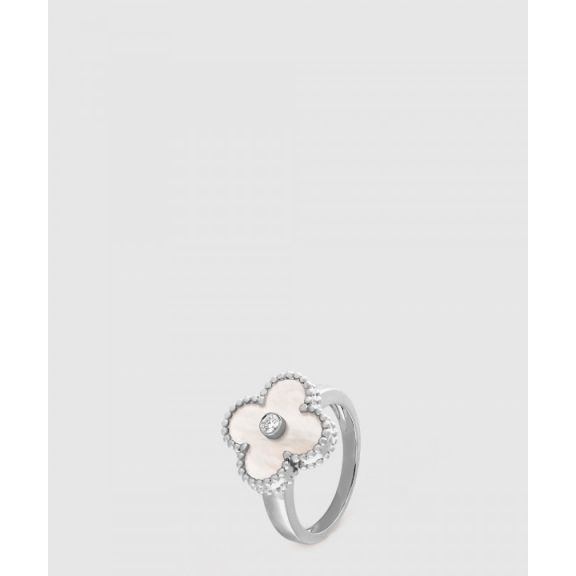 Vintage Alhambra Ring 48900