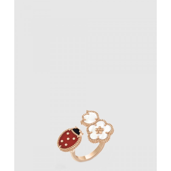 Spring Between-the-Finger Ring 9X300