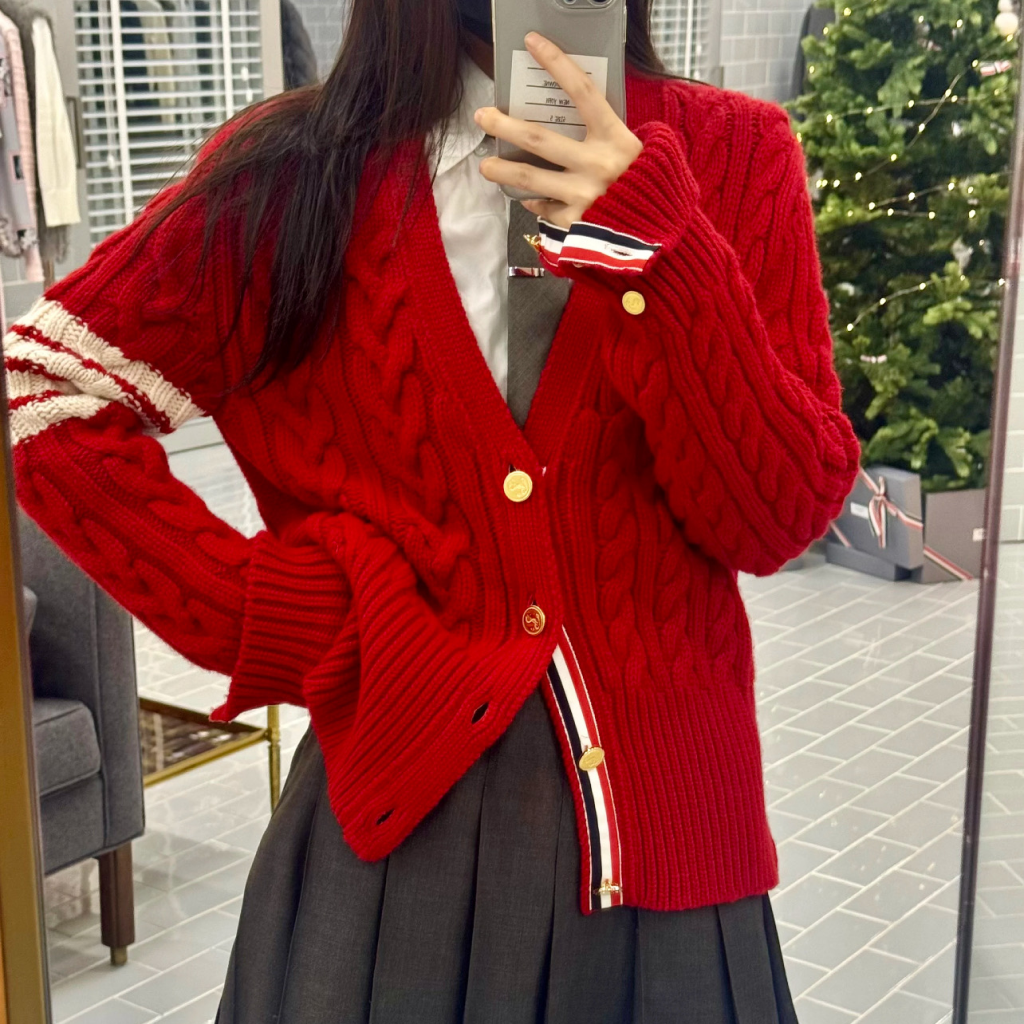 톰브라운 캐시미어 꽈베기 브이넥 가디건 레드 010