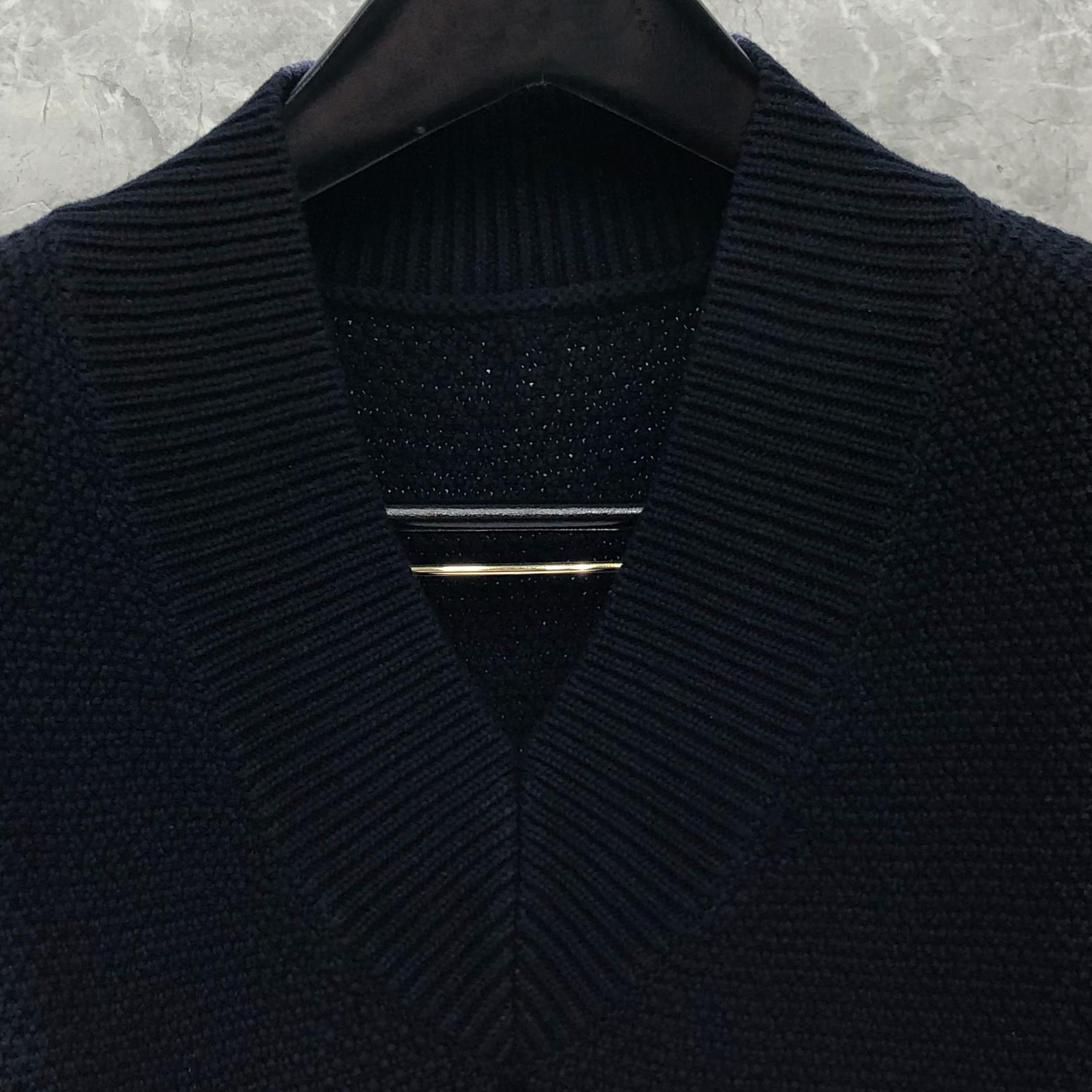 Product detail image 1