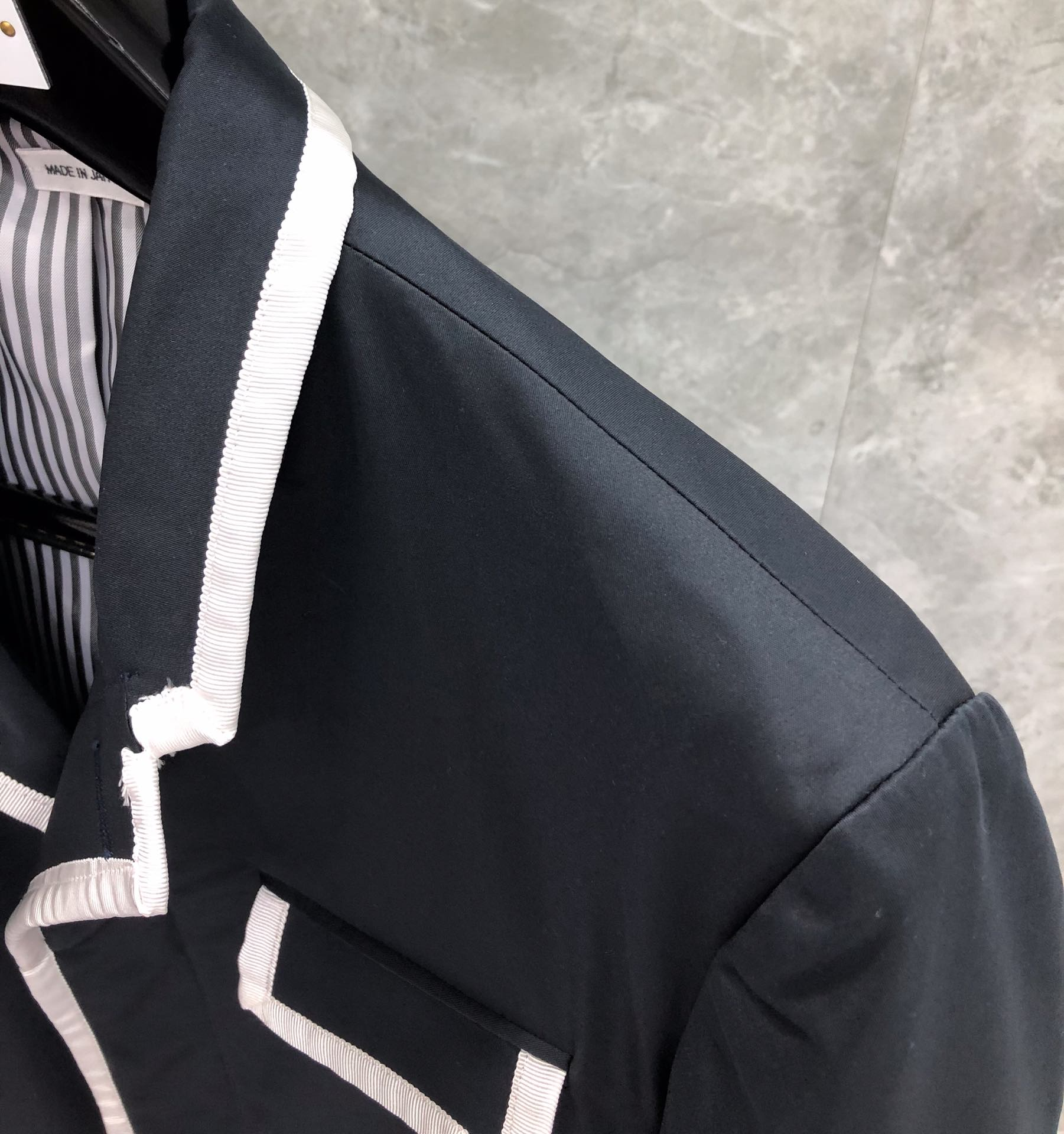Product detail image 1