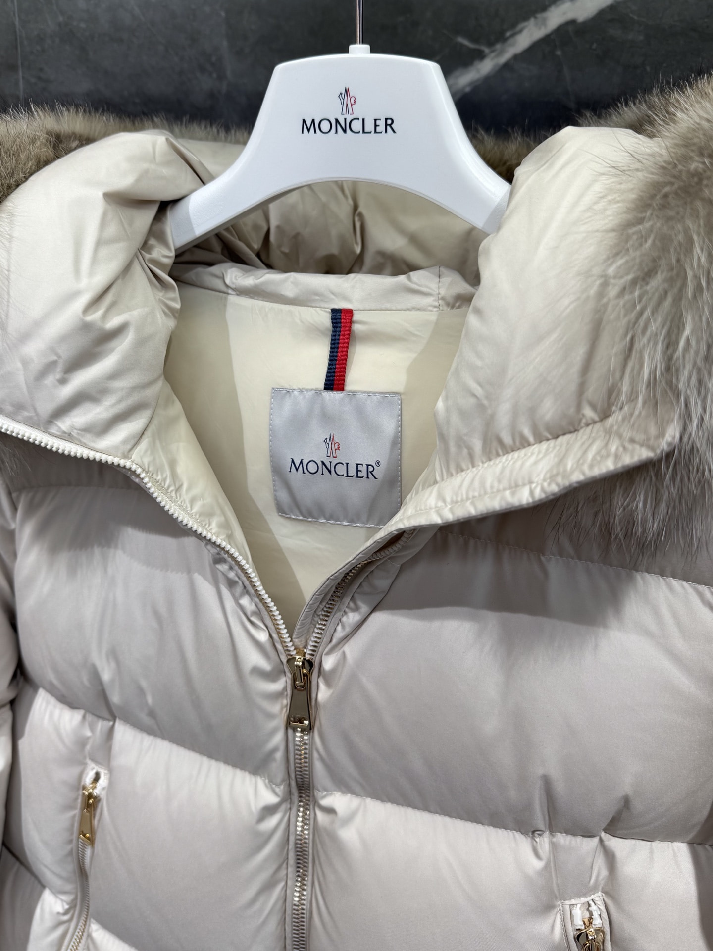 Product detail image 1